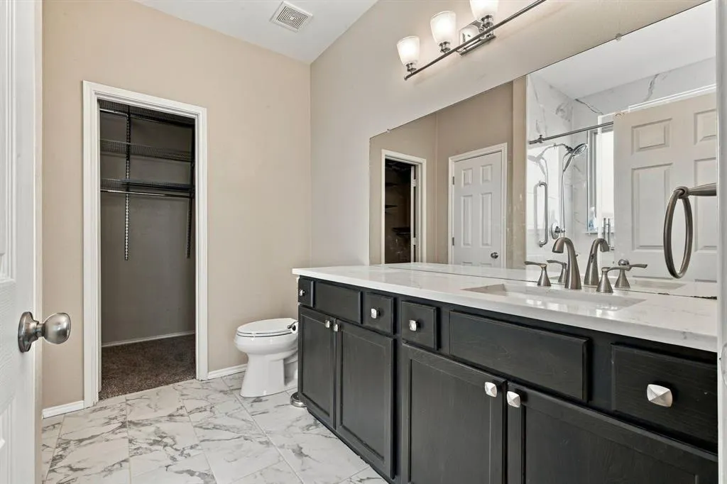 13121 Settlers Trail