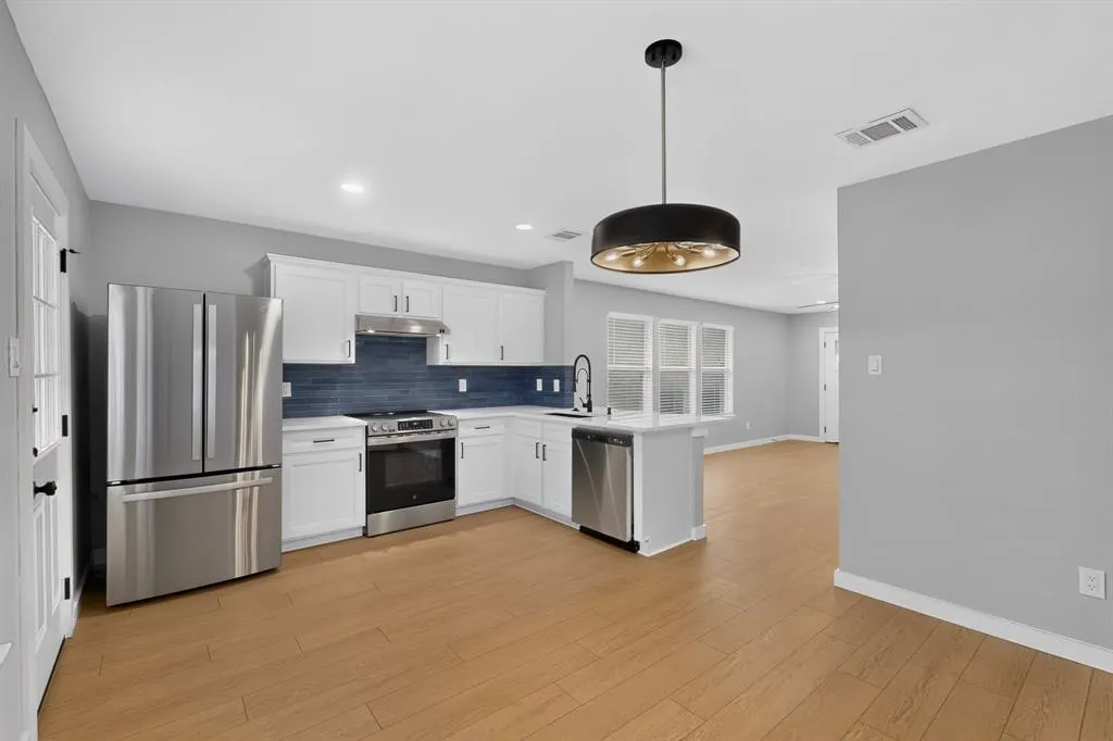 2616 Mountain View Drive