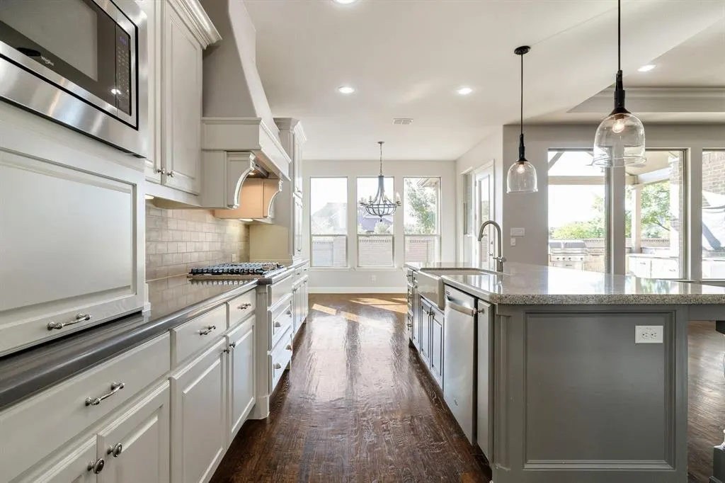 1316 Grassland Drive