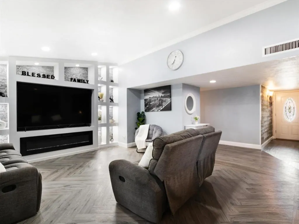 7232 Long Canyon Trail
