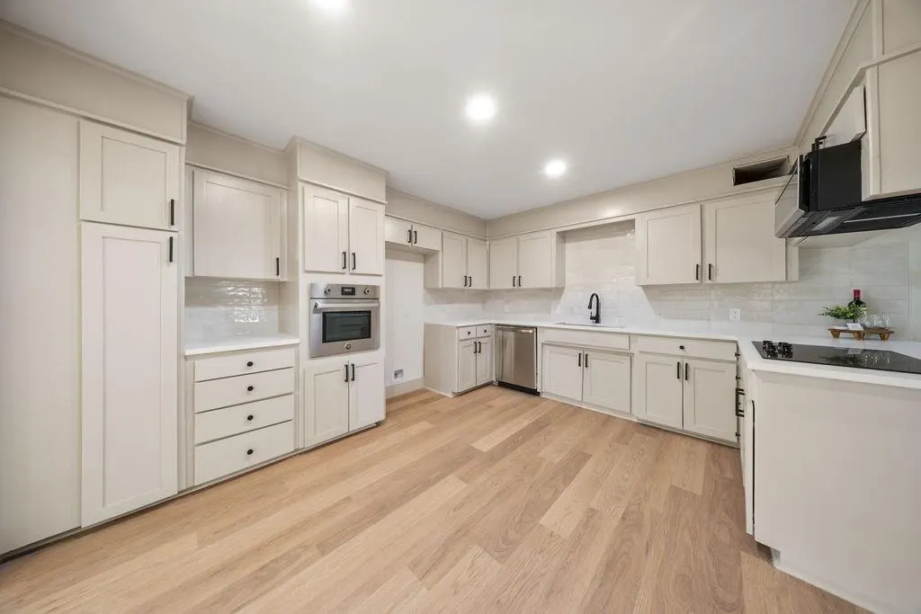 5401 Westhaven Drive