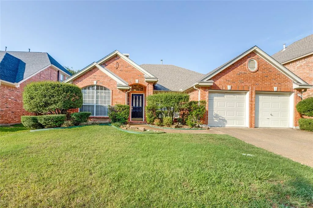 2910 Stonepointe