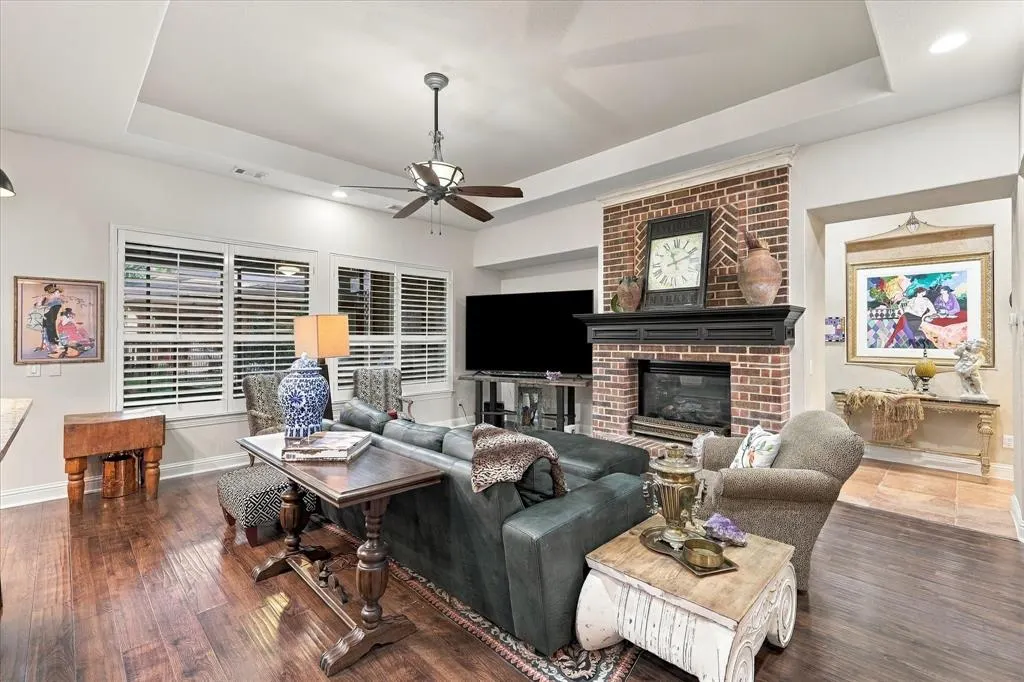 7165 Bay Hill Drive