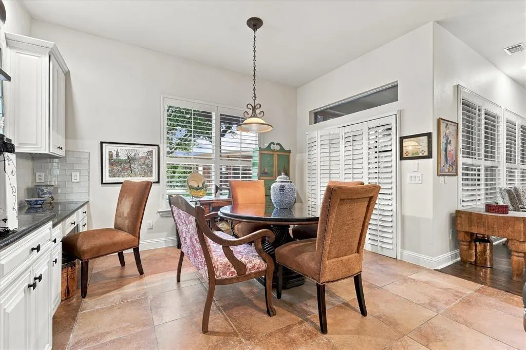 7165 Bay Hill Drive