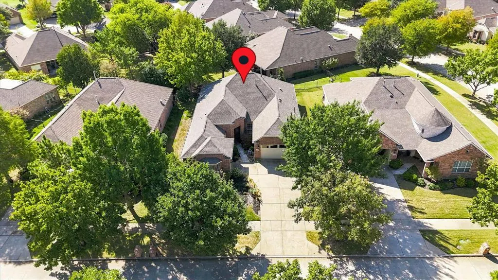 7165 Bay Hill Drive