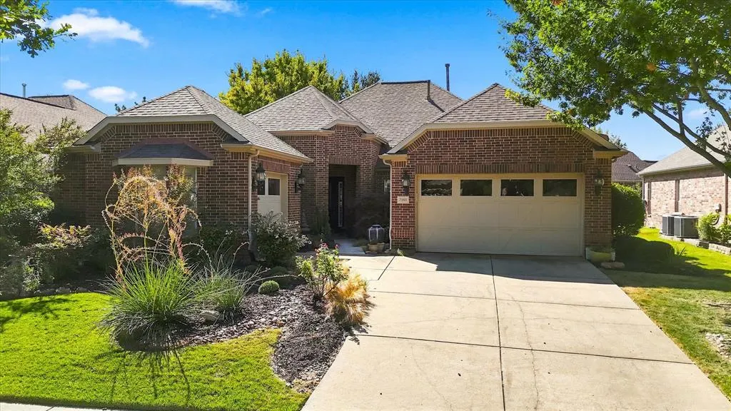 7165 Bay Hill Drive