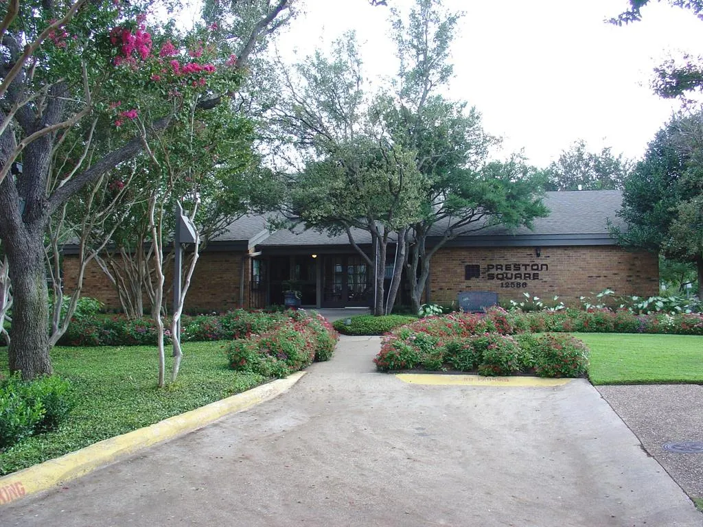 12446 Montego Plaza