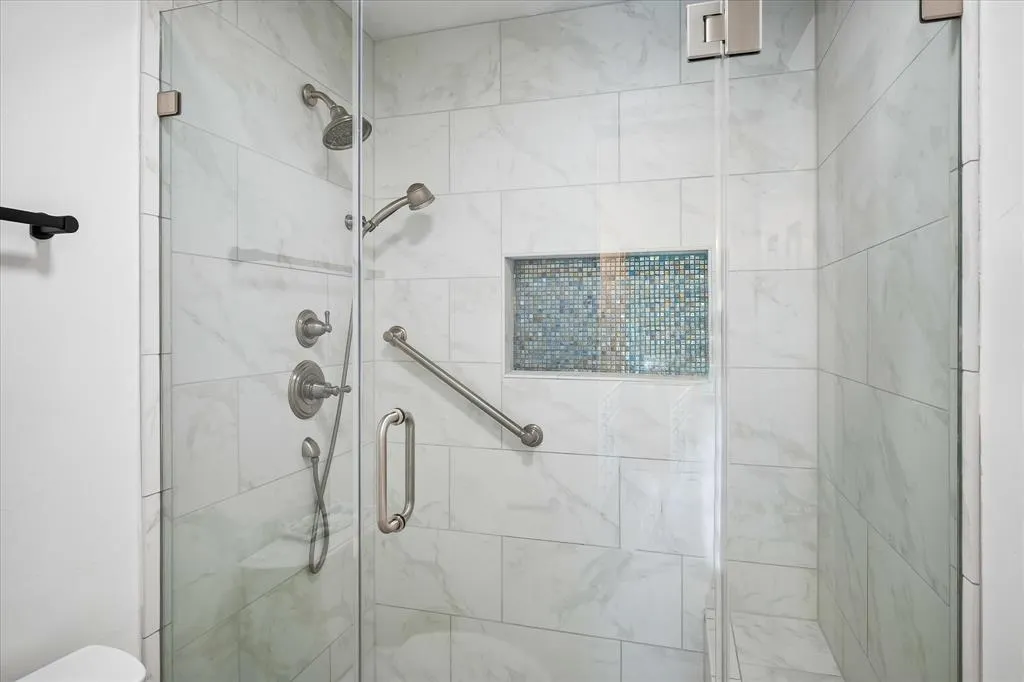 12446 Montego Plaza