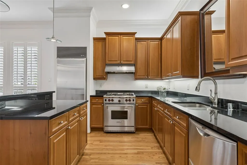 4330 Cole Avenue #F