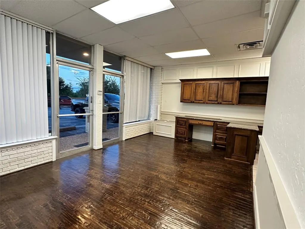 9516 Camp Bowie West Boulevard #B
