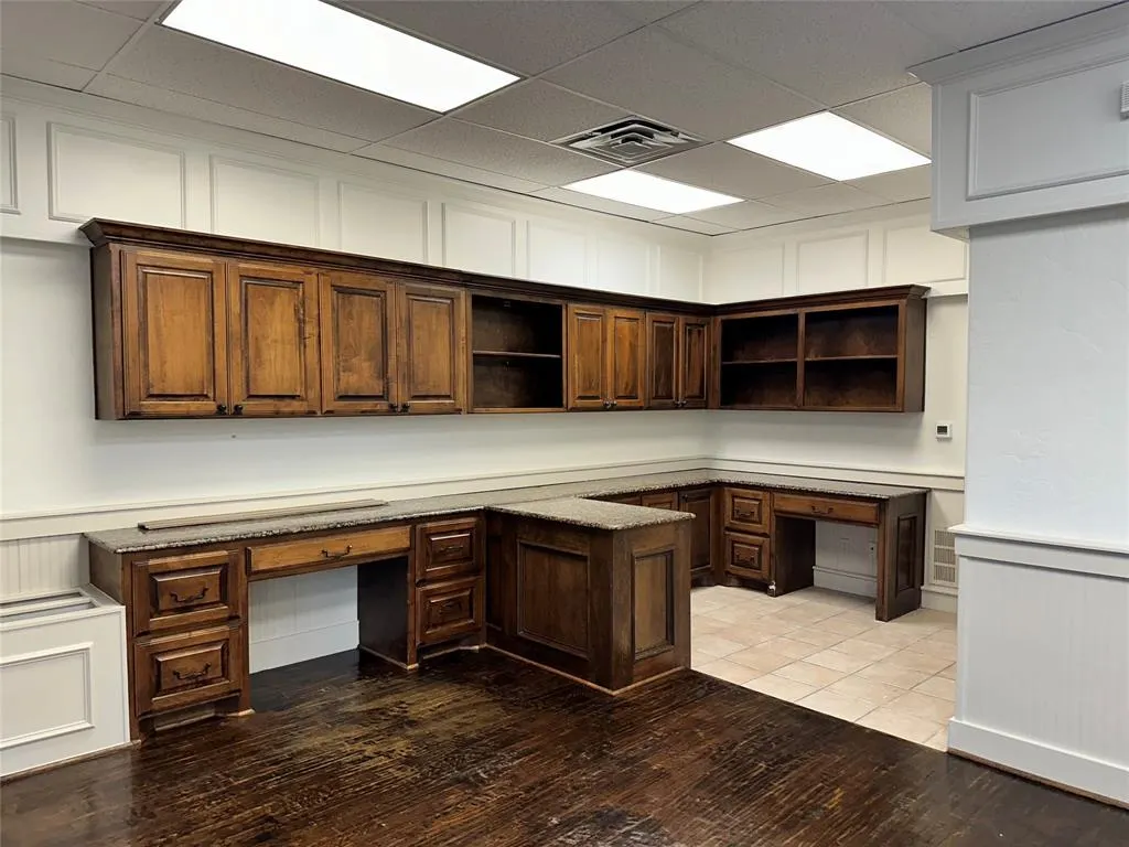9516 Camp Bowie West Boulevard #B