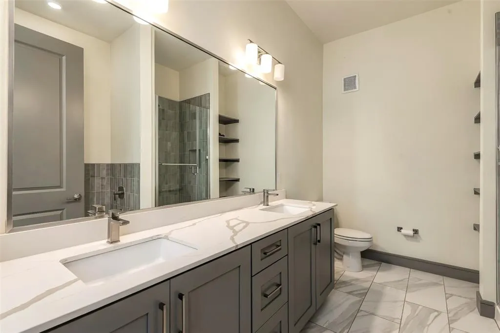 2700 Old Denton Road #1012