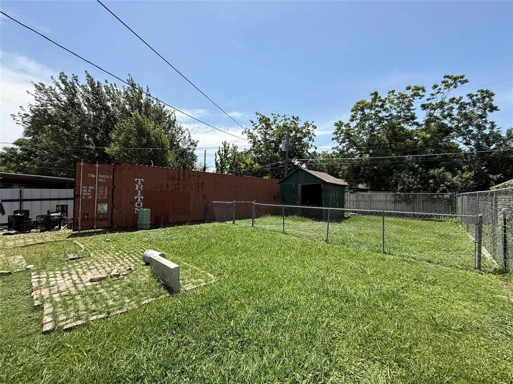 3010 Jerome Street