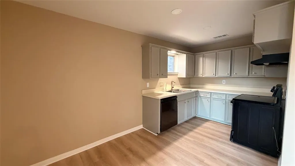 2709 Fish Tank Road