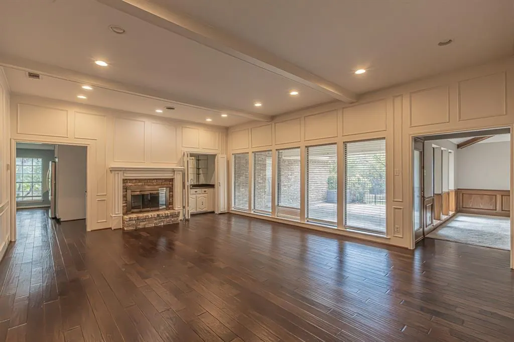 7003 Claybrook Drive