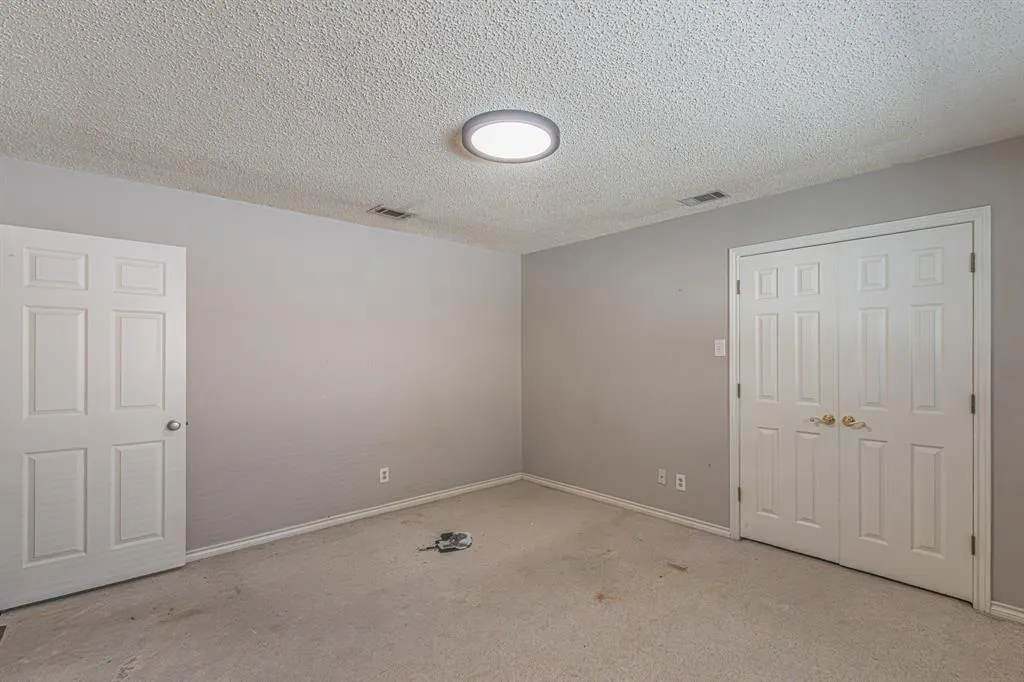 7003 Claybrook Drive