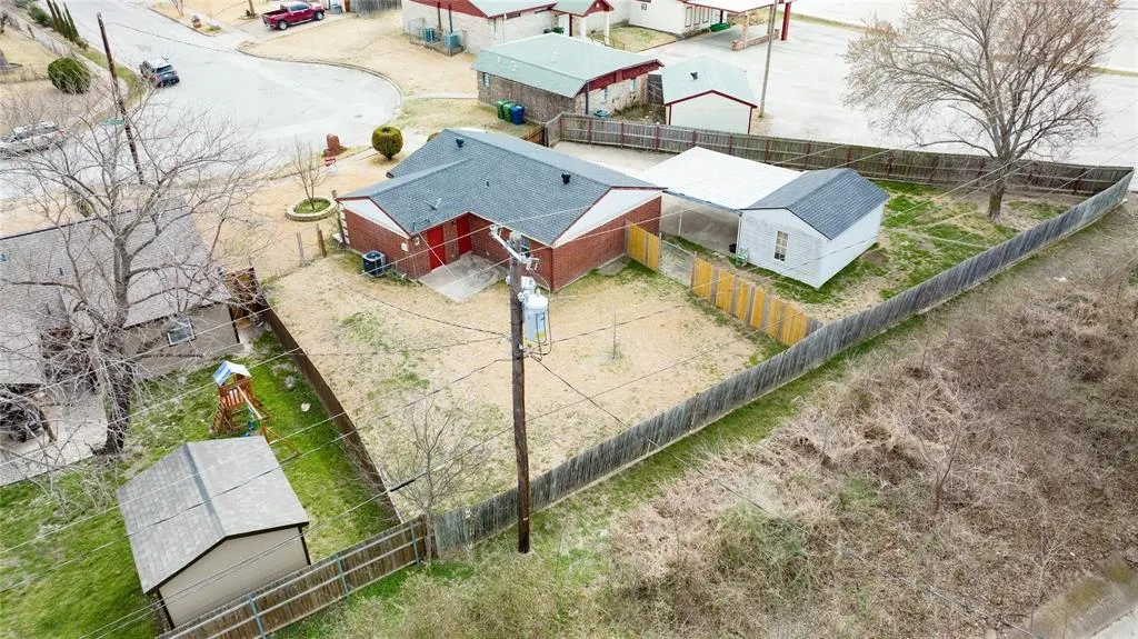 1921 Danbury Drive