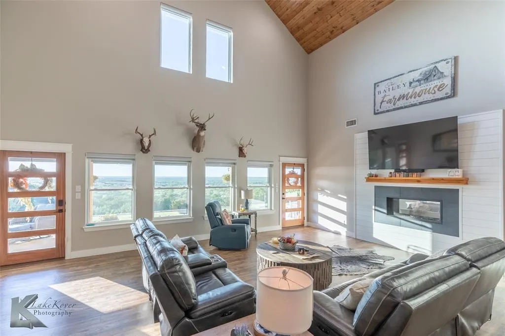 684 Taylor Ridge Estates Road