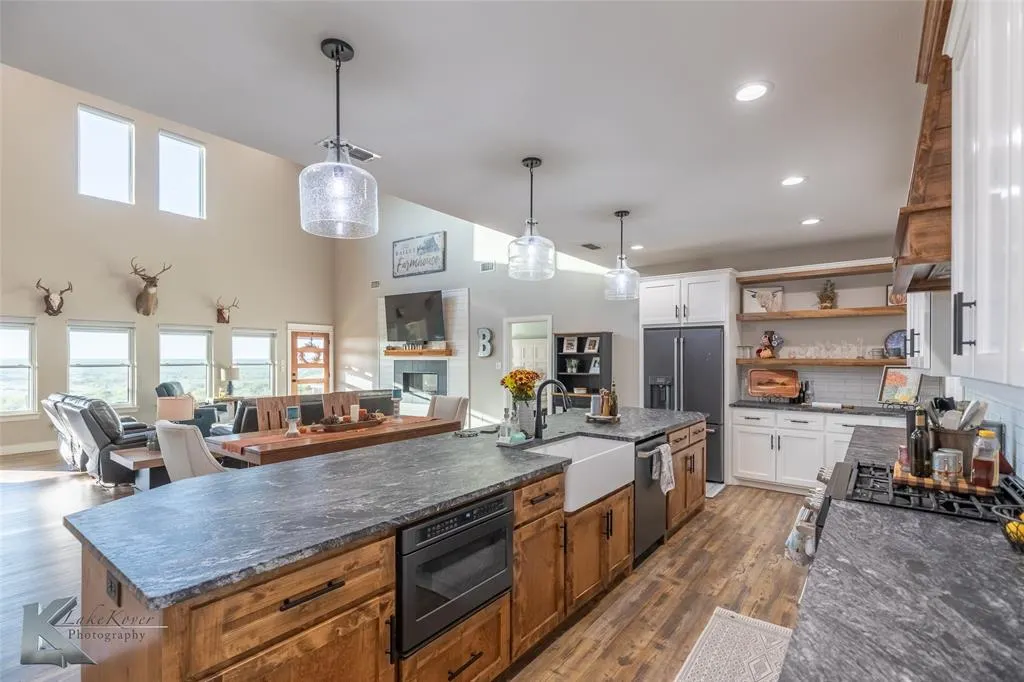 684 Taylor Ridge Estates Road