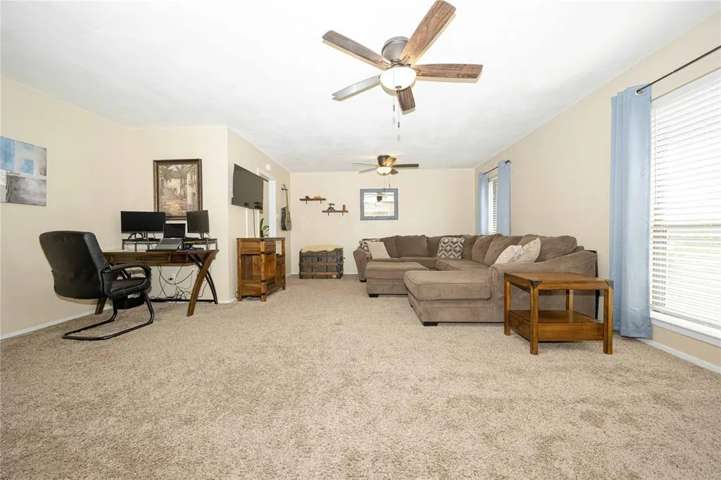 1911 Crooked Creek Lane