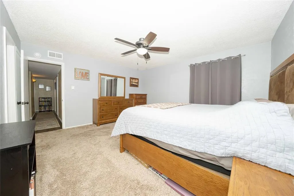 1911 Crooked Creek Lane