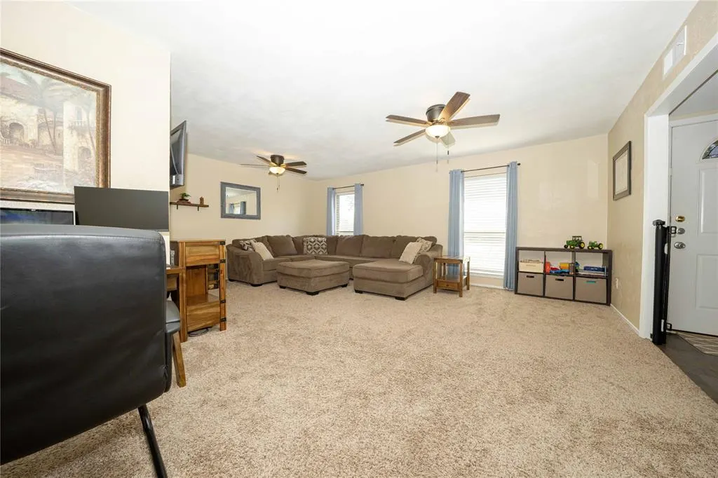 1911 Crooked Creek Lane