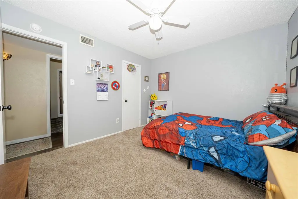 1911 Crooked Creek Lane