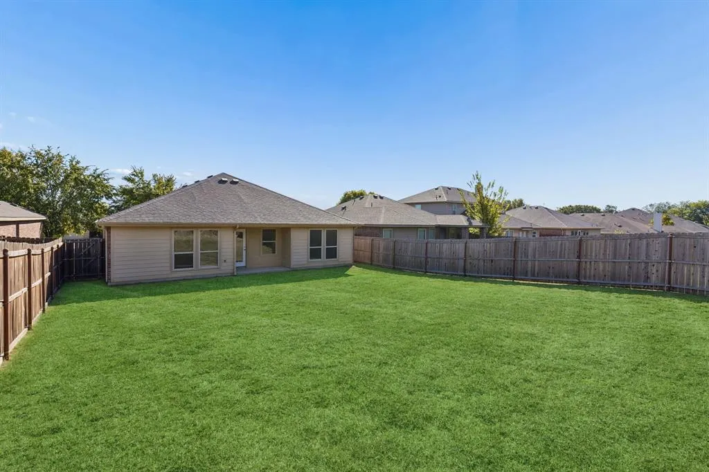 914 Bens Drive