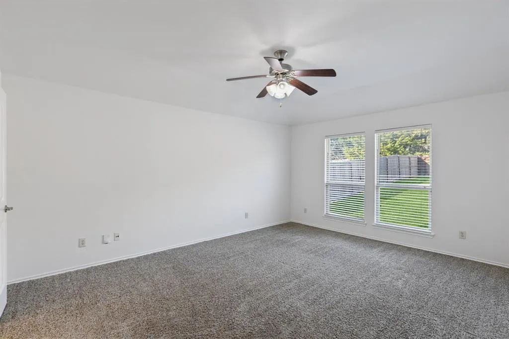 914 Bens Drive