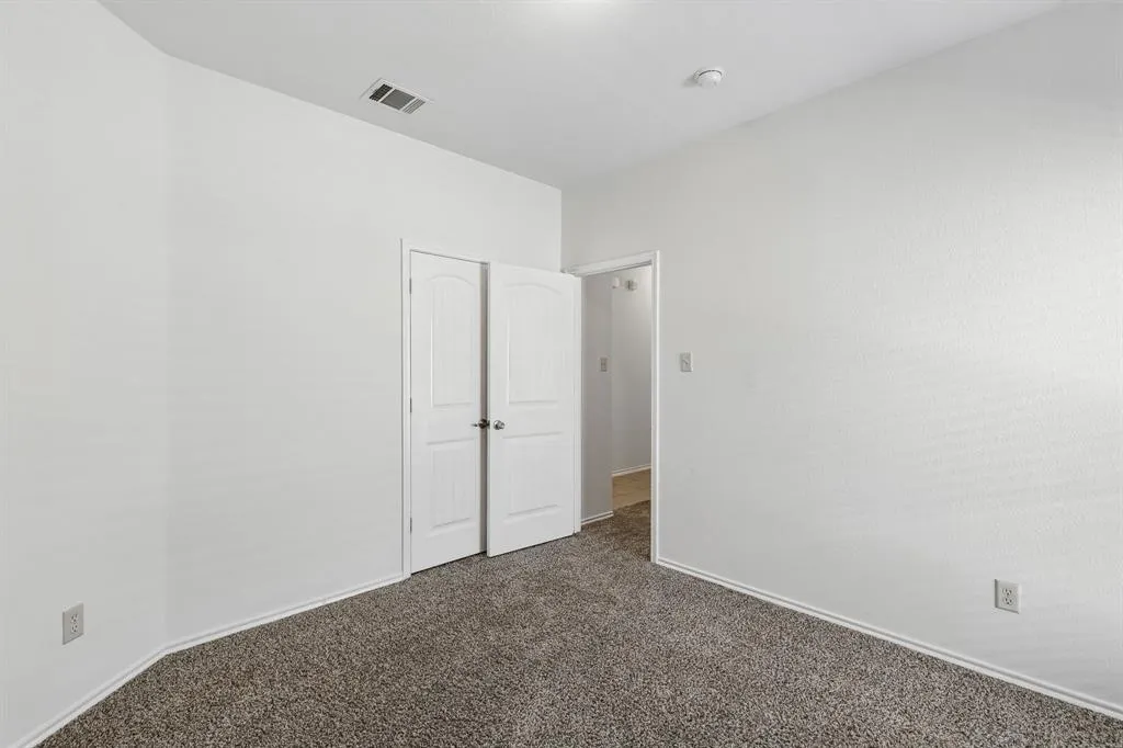 914 Bens Drive