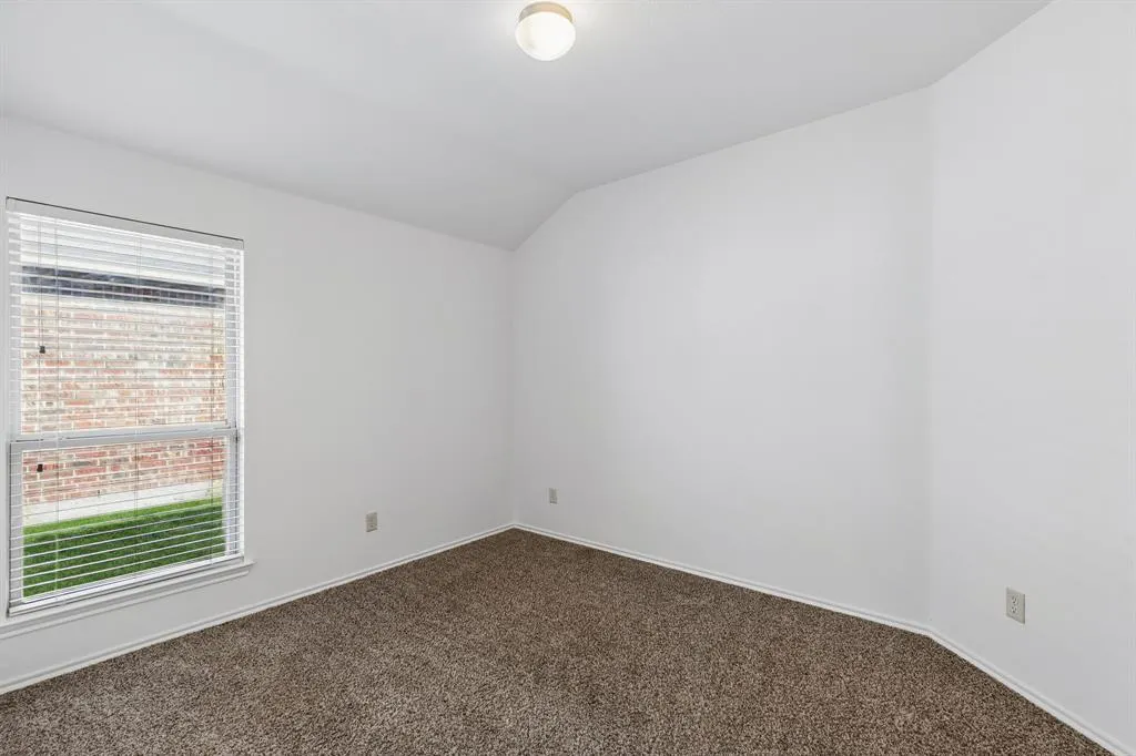 914 Bens Drive