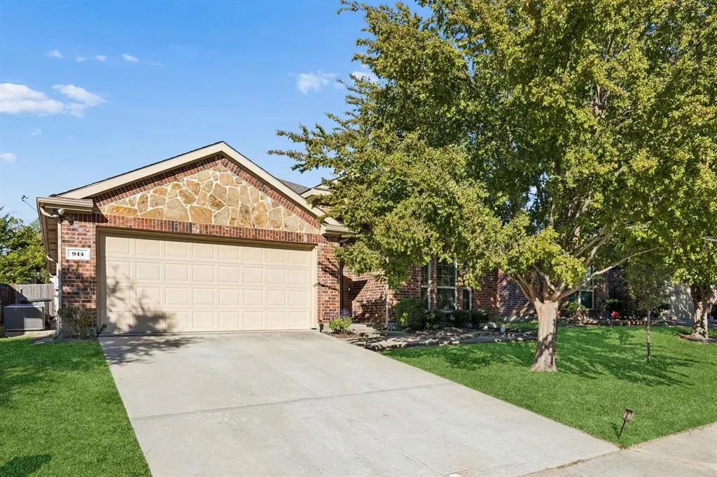 914 Bens Drive