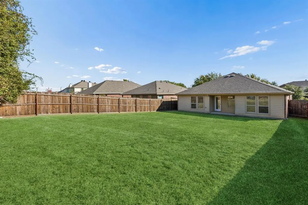 914 Bens Drive