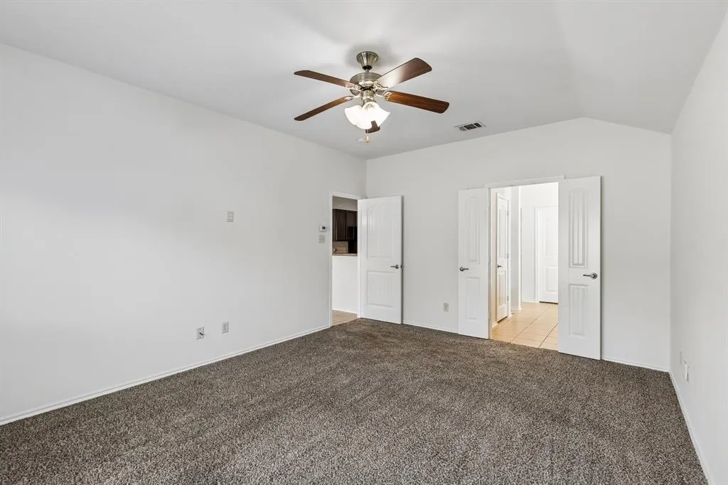 914 Bens Drive
