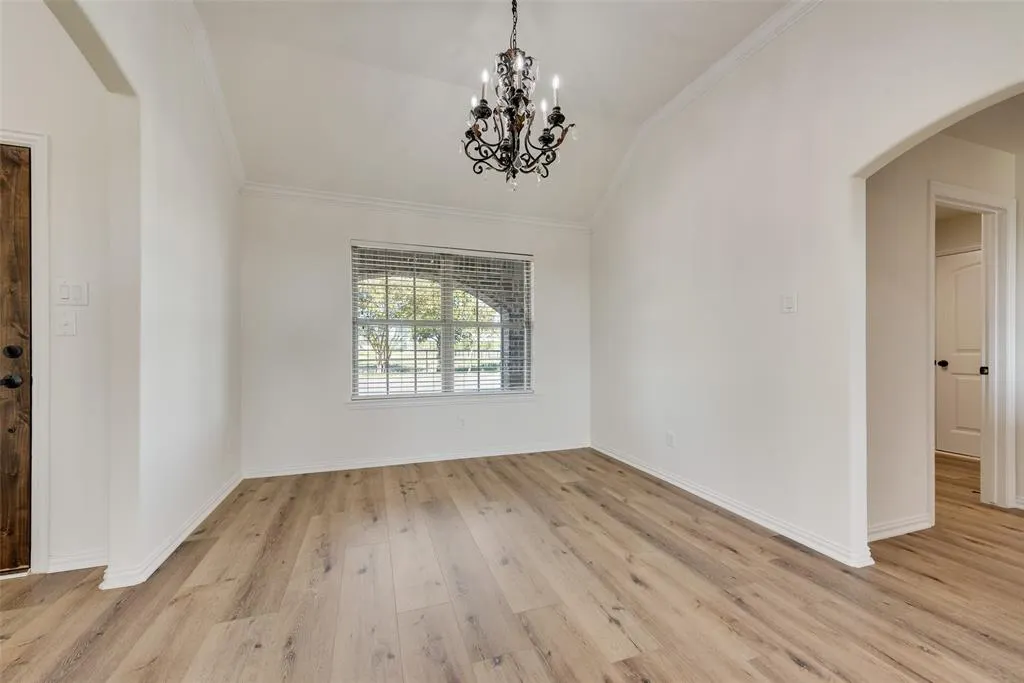 304 Canales Road