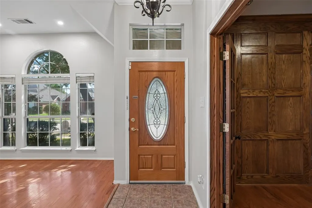 3837 Pine Valley Drive