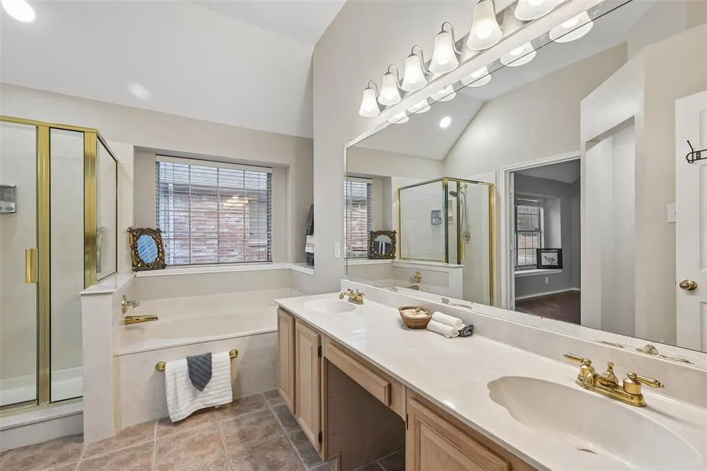3837 Pine Valley Drive