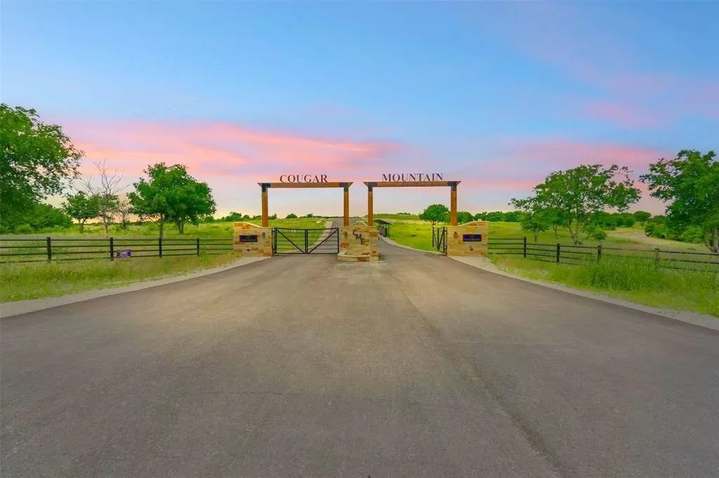 3312 Bounty Drive