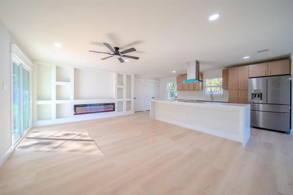 1216 Nokomis Avenue