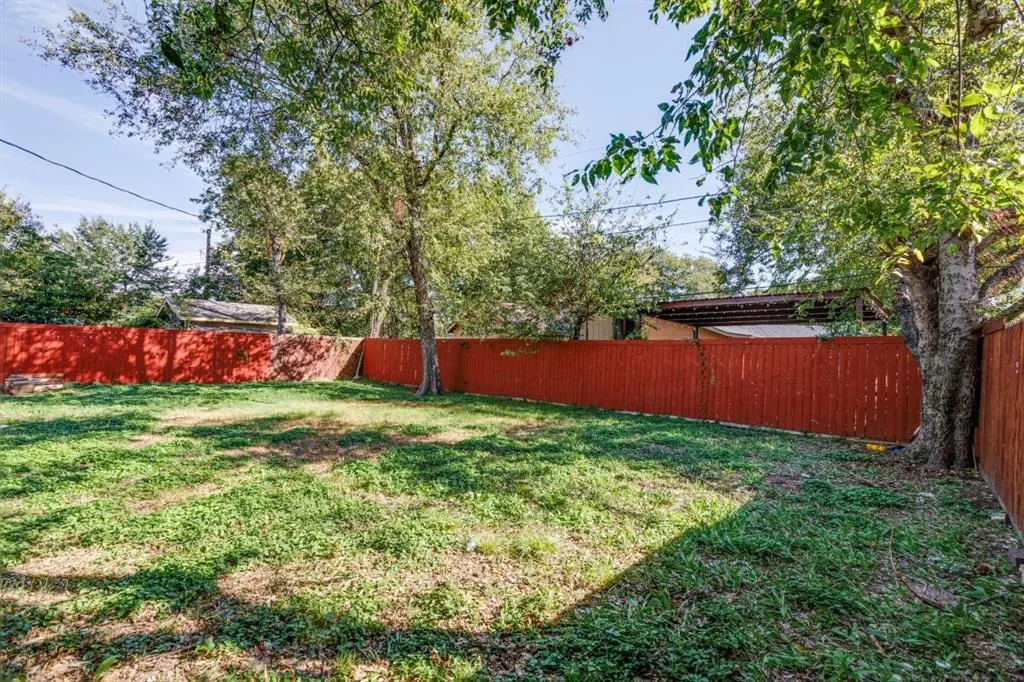 1812 Del Rancho Drive