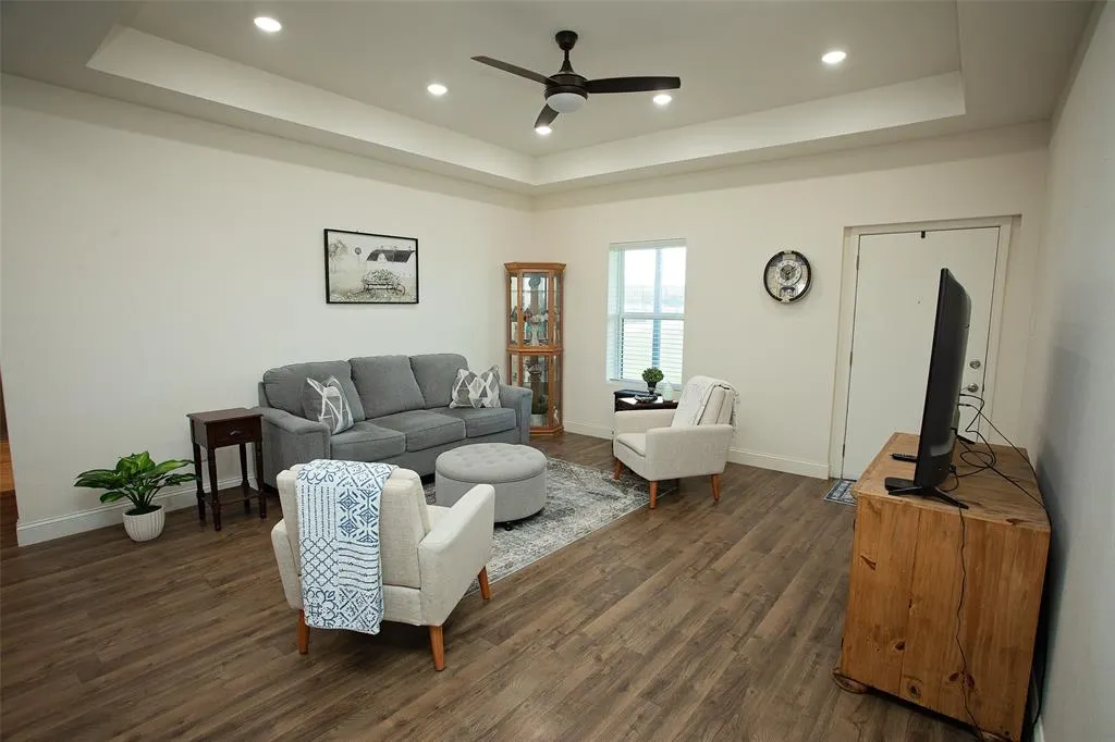 212 Corriente Lane