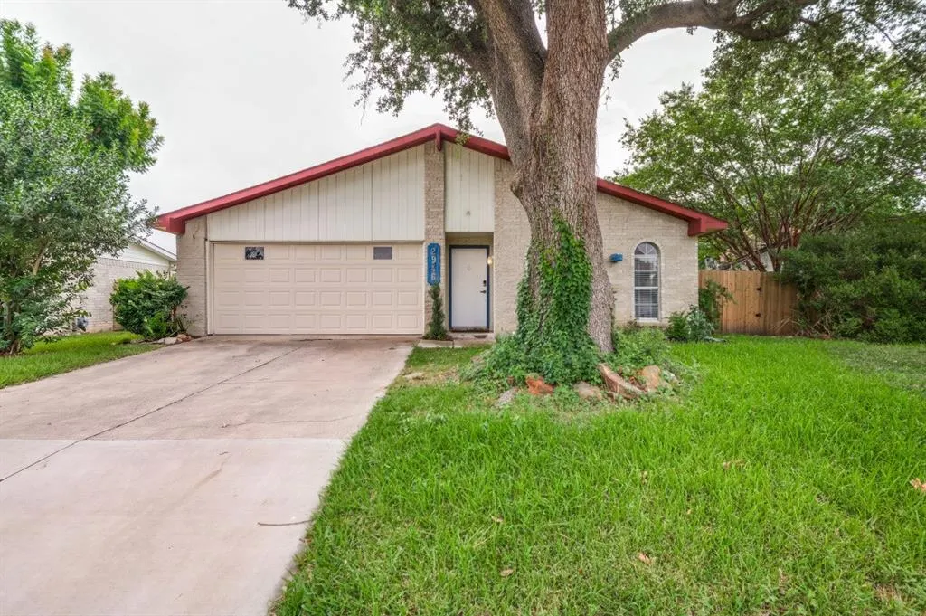 2946 Lockwood Drive