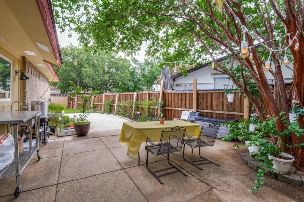 2946 Lockwood Drive