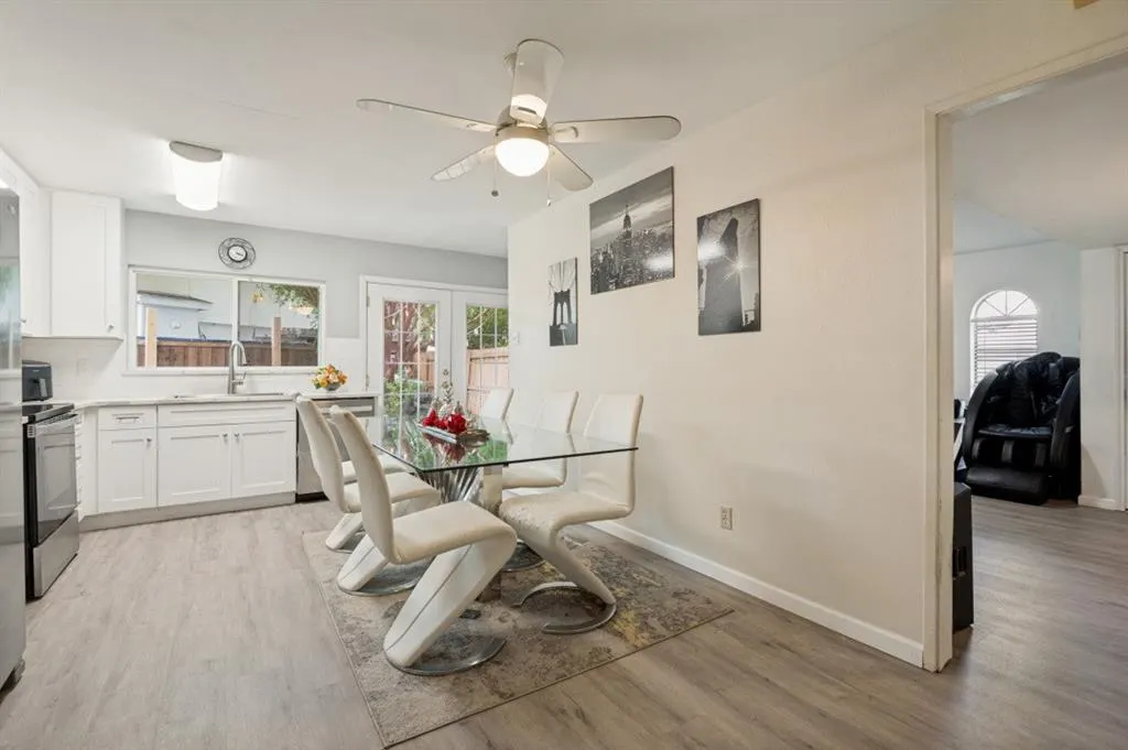 2946 Lockwood Drive