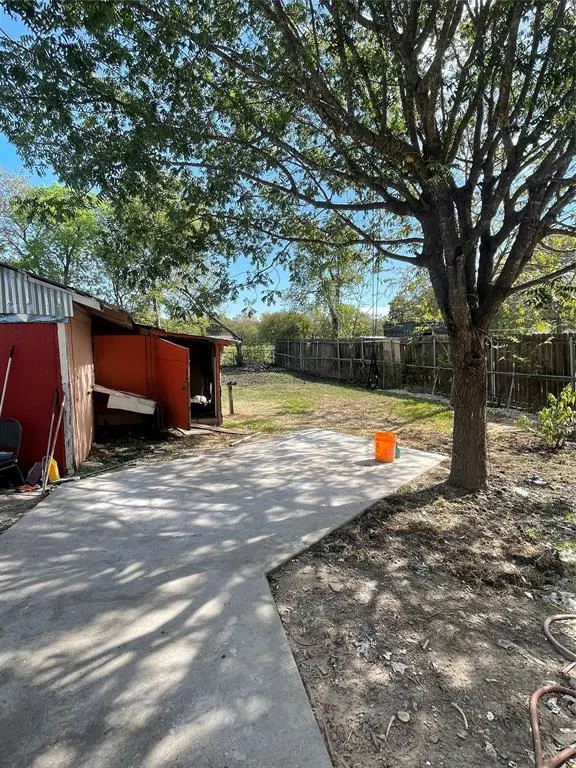 816 Carbona Drive