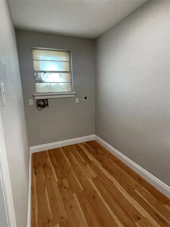816 Carbona Drive