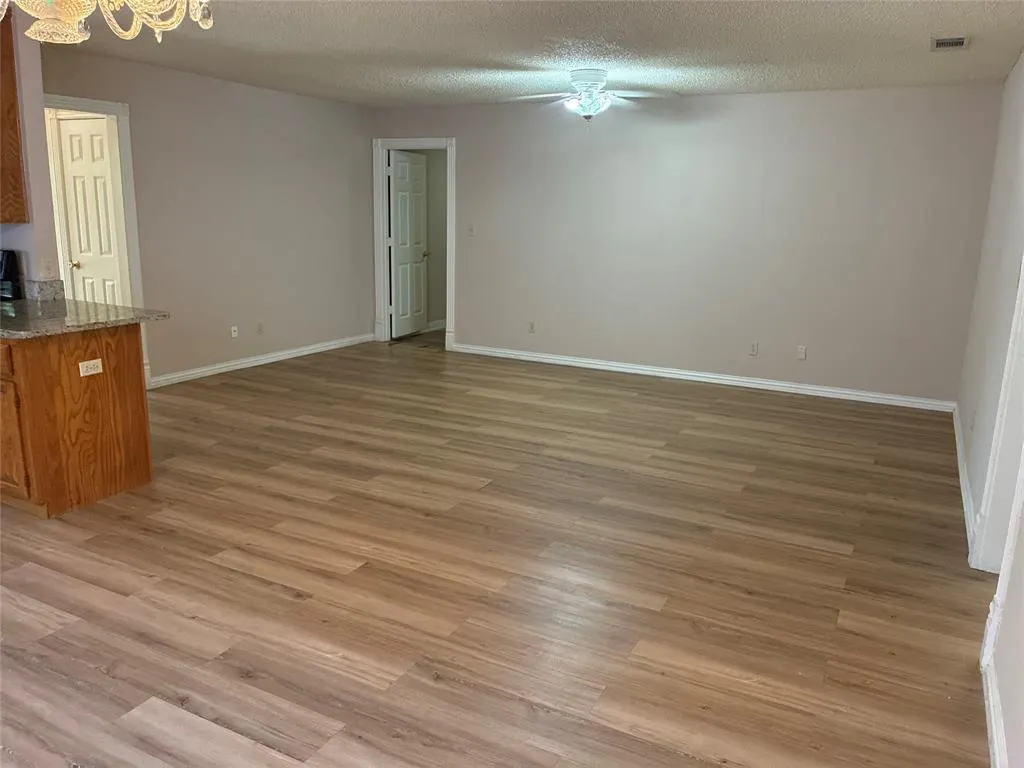 333 Fairhavens Drive