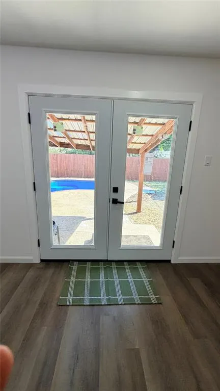 1326 TANAGER Lane
