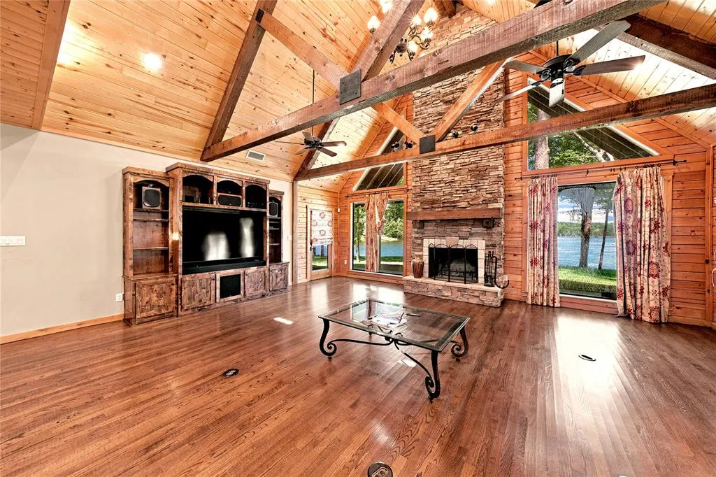 8726 Toler Pointe