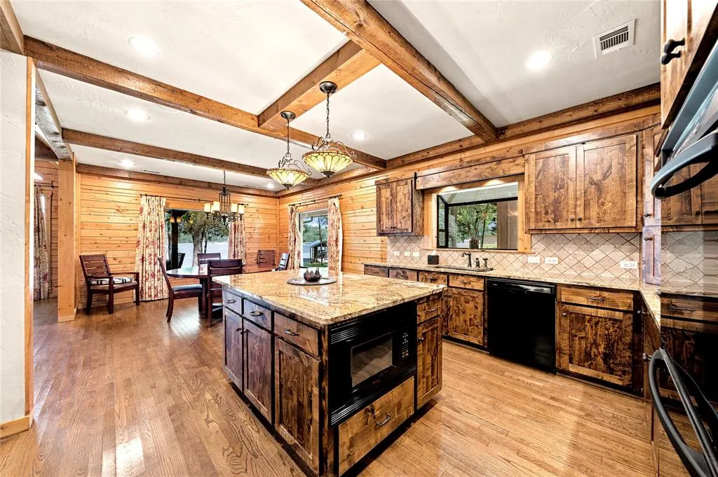 8726 Toler Pointe